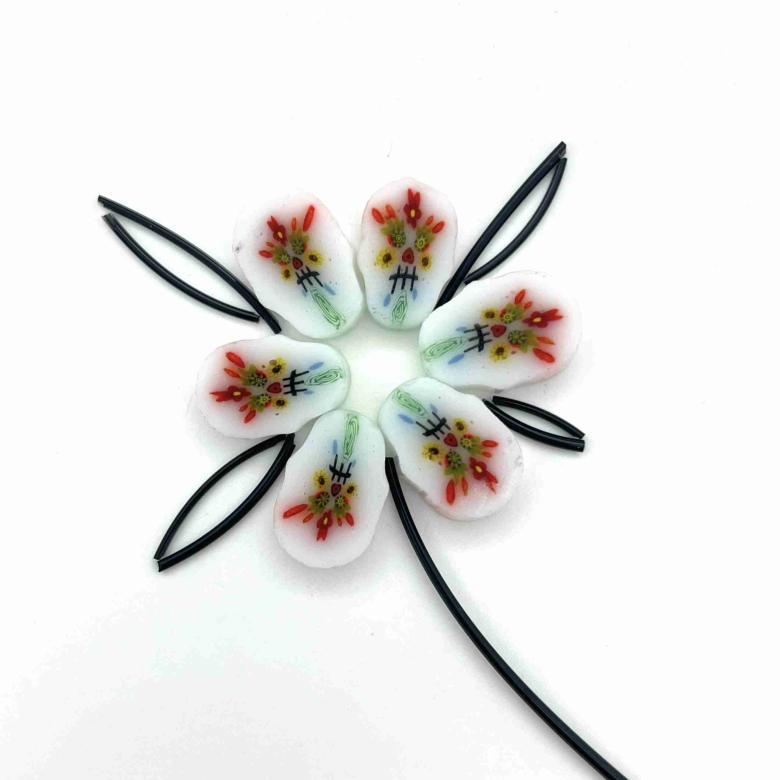 Curious XL - 6 Meadow Petals - 90COE